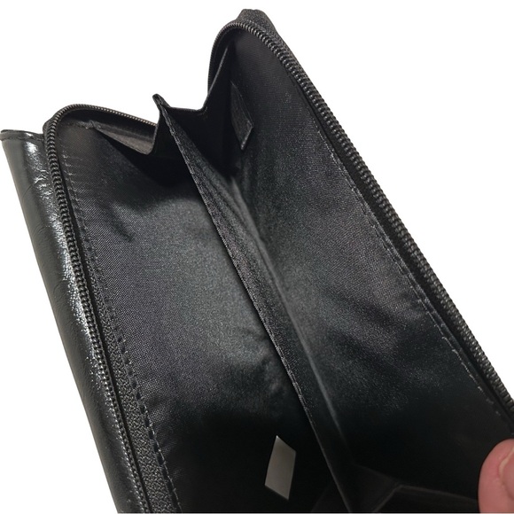 Faux Leather Black Wallet Organizer Built-In Calculator & Multiple Compartments - Picture 9 of 13